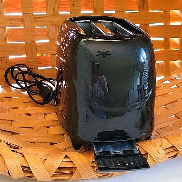 NHL⚡️TOASTER    TWO SLICE NHL ⚡️ LIGHTNING TEAM LOGO TOASTER, by PRO TOAST ELITE - Picture 4 of 13